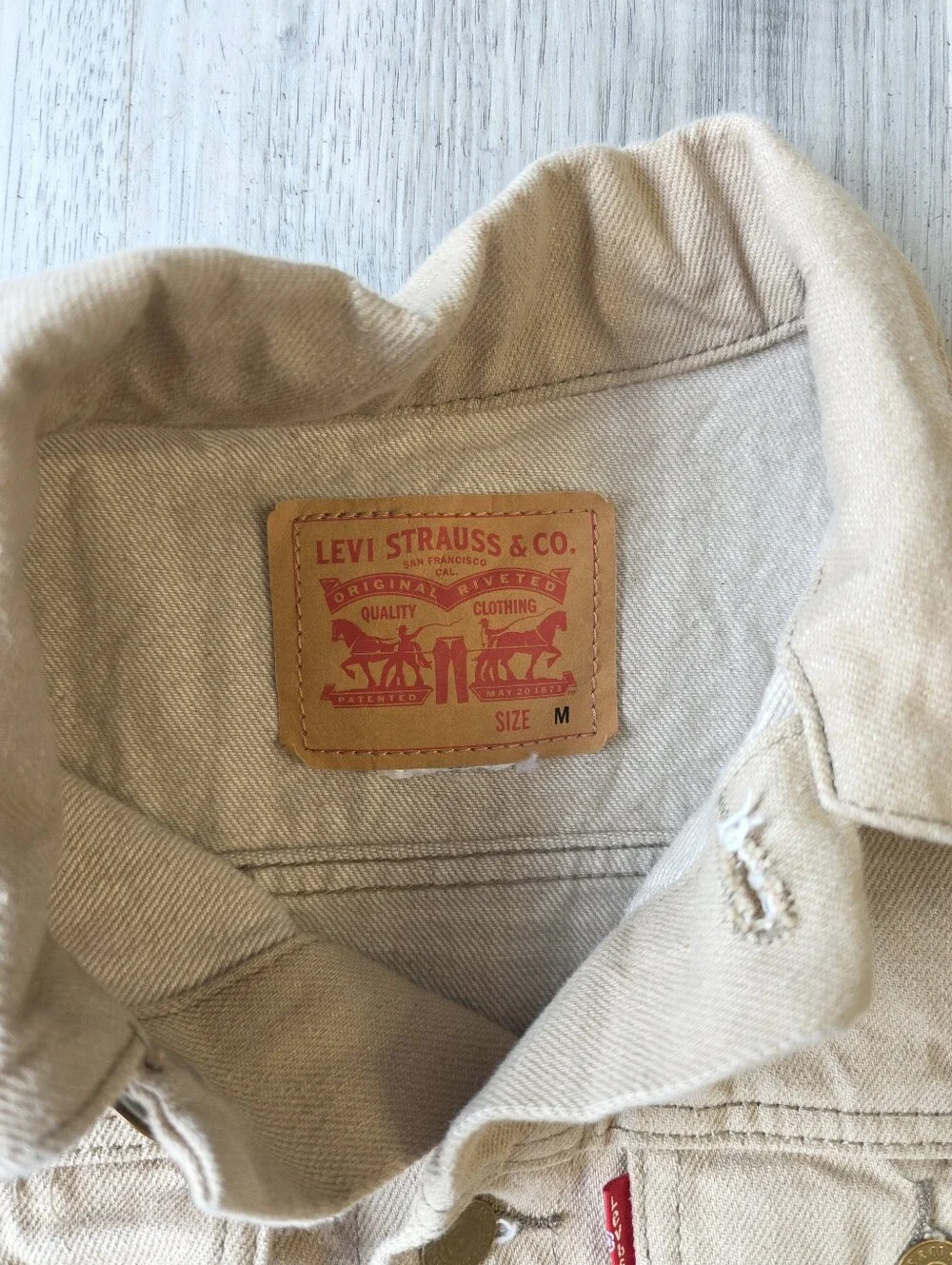 Levi’s Boys Tan Denim Trucker Jacket Youth Medium 10-12